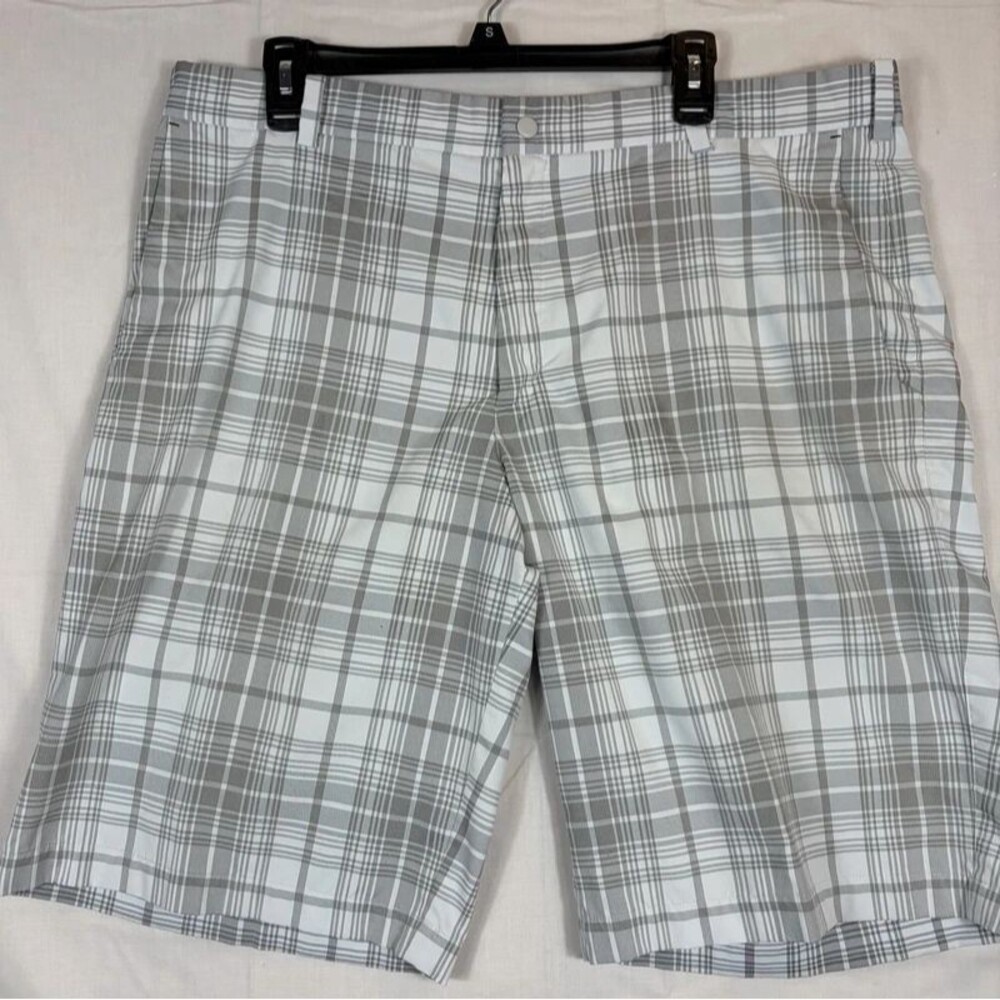 Nike Golf Tour Performance White Gray Plaid Shorts Men’s Size 38 X 12” Inseam